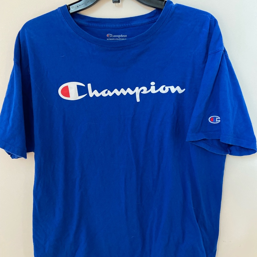Champion mens blue tshirt large